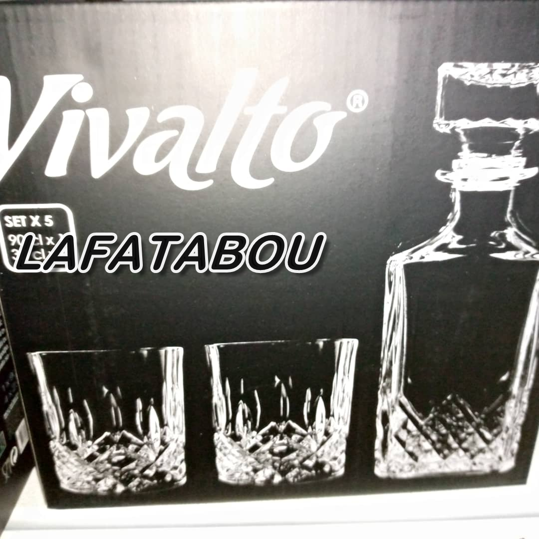 ensemble carafe en verre